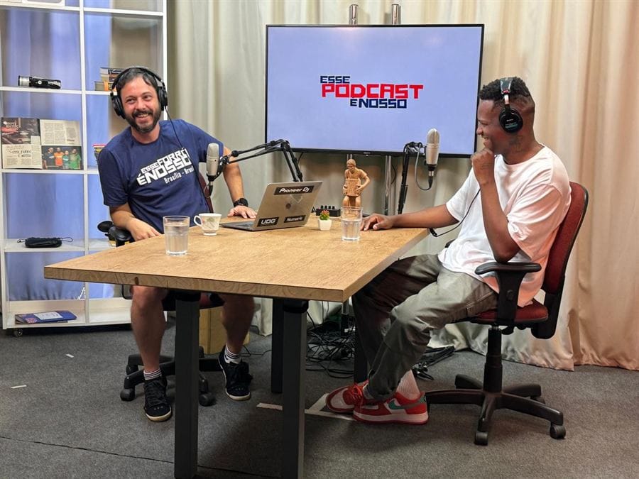 Gravação do Esse Podcast é Nosso no estúdio